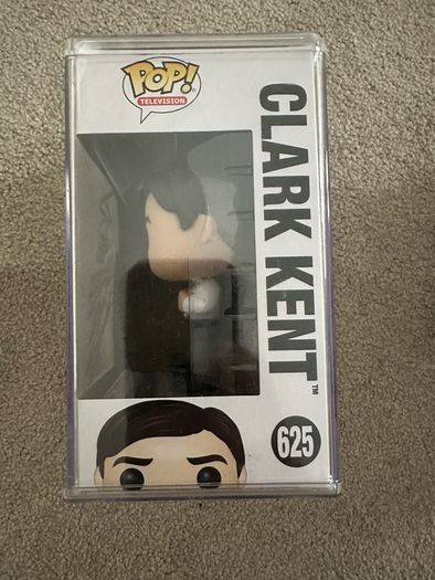 'Smallville' Funko Pop Signed by Tom Welling
