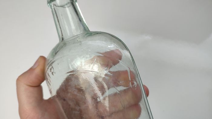 395 - Antique Imperial Pint Sea Glass Decorative Collectible Alcohol Bottle