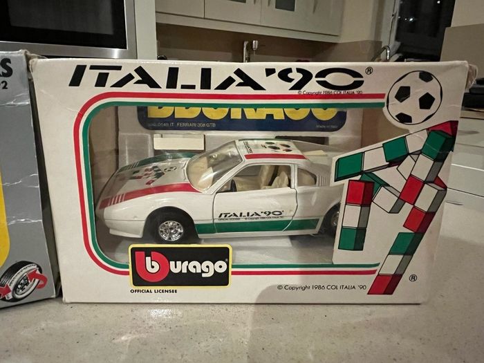 Ferrari 308 Collection 1/24 Burago