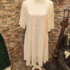 white/ Cream lace dress size 16 Postage included