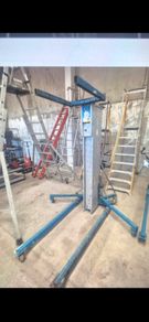 Genie lift SLA25 and SLA15
