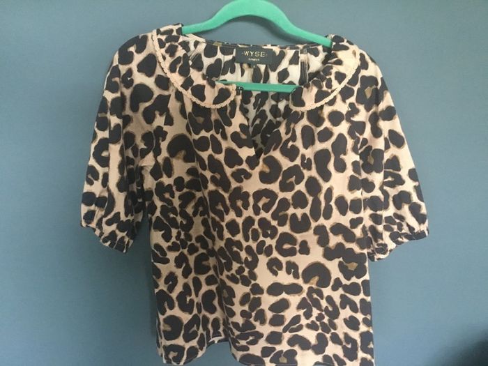Wyse London leopard print top
