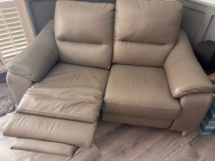 Electric Recliner sofa, Grey leather with USB ports