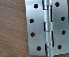 Door hinges