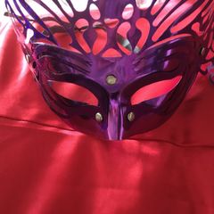 2 Venetian masks