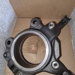 8200881914 Front Left Knuckle For Dacia Duster
