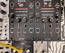 Behringer Brains
