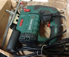 Jigsaw , woodworkers jigsaw