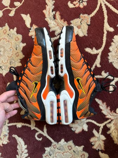 Nike Air Max Plus Tn Safety Orange