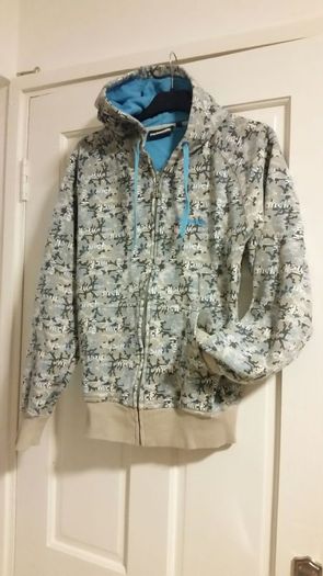 Mckenzie Men's Hoodie - Size M