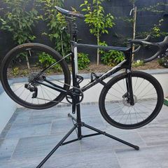 giant defy carbon bike
