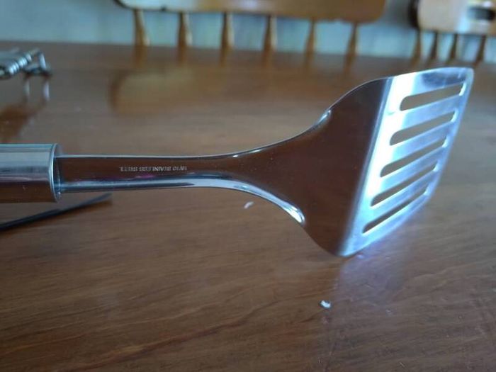 Utensil set and rail with hanging hooks
