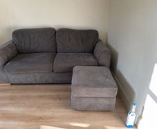 Modern grey sofa (190 x 95 cm)