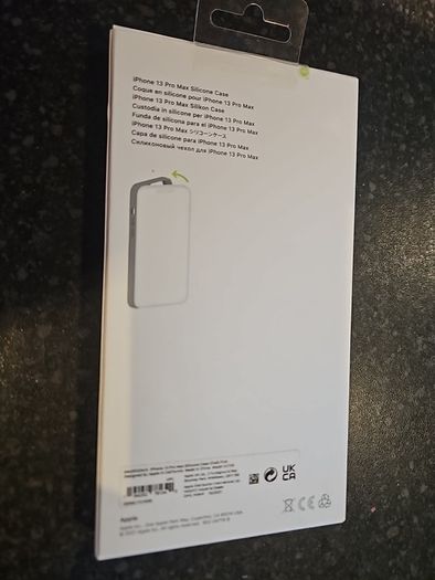 Iphone 13 pro max cover