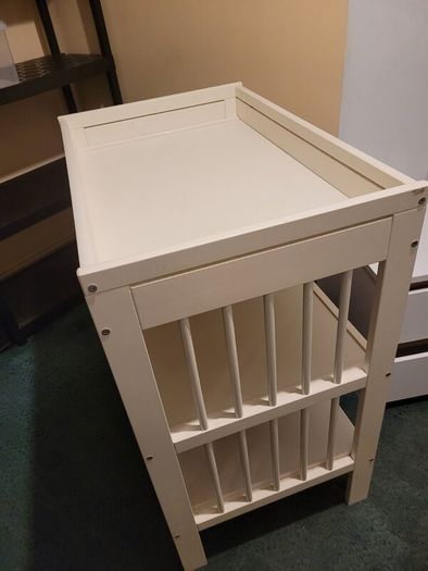 Baby Changing Table FREE