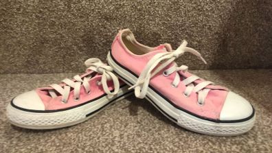 Girls Converse . Size Junior UK 13.5