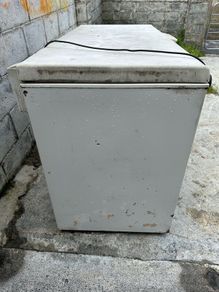 Deep freezer