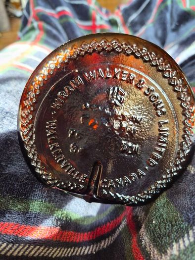 Vintage Bottle, 6-year-old Canadian Club Blended Canadian Whiskey