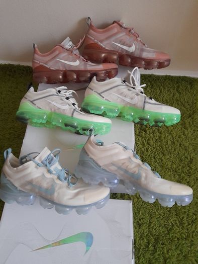 Nike Wmns Air VaporMax 2019 'Phantom Volt' UK-7.5/EUR-42 AR6632 104 Summit White/Phantom-Black-Summit White-2019