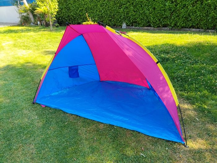 Windbreak Sun Tent