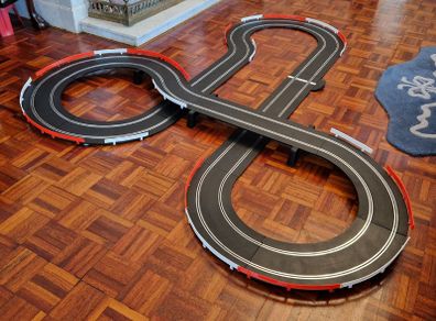 Scalextric New Loops Set: Rally Racers Edition