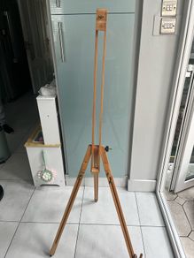 Adjustable Wooden Easel