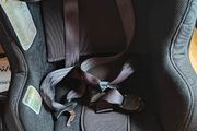 Child car seat with isofix