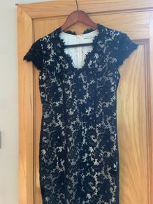 Louise Kennedy designer lined lace dress