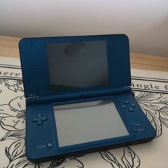 Nintendo DS XL