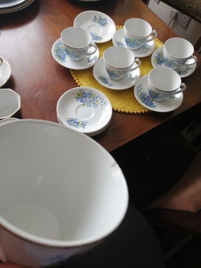 Vintage ALFRED MEAKIN porcelain set