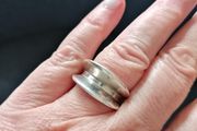 Stg Silver Lip Design Ring