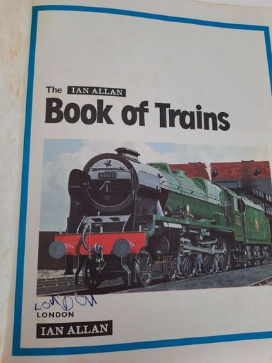 Vintage 1970s Ian Allan Book of Trains Hardback,  Flying Scotsman Cover