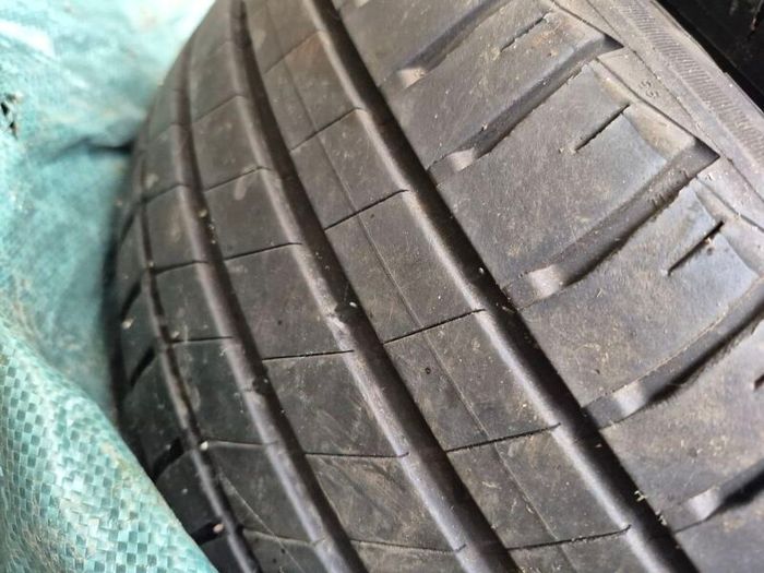 16inch  7-Spoke Alloy Wheels