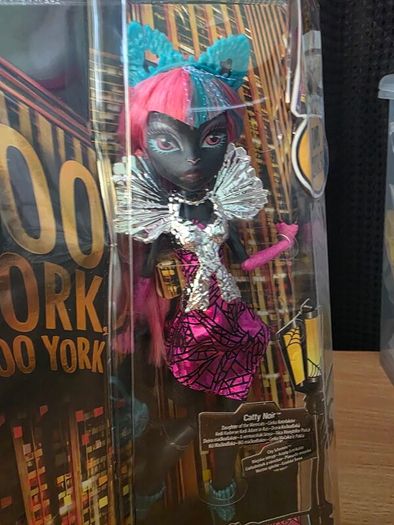 Monster High Boo York Catty Noir