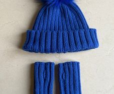 Brand New River Island Hat & Mitts Set