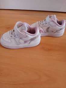 Nike Runners Uk 5.5 Eu 22