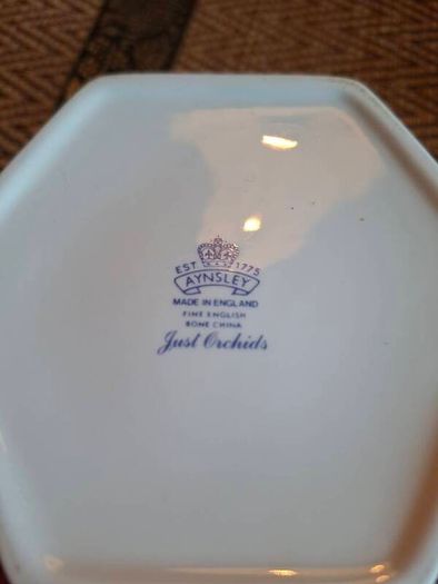 Aynsley Lidded Jar Trinket Box orchids Fine Bone China Porcelain