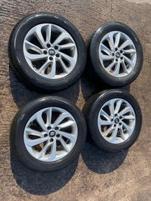 2017 Hyundai Alloys Wheels Tyres