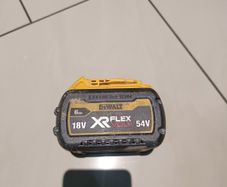 DeWalt flex volt battery faulty