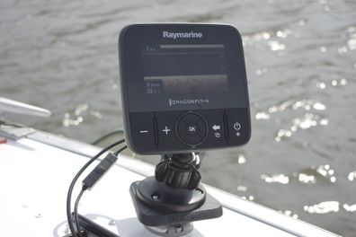 Fishfinder mount 100x100 mm up to 7''