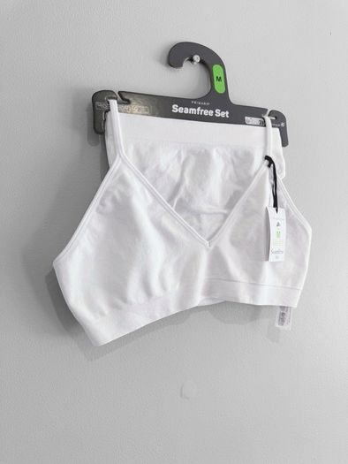 Brand New Primark Seamfree Set