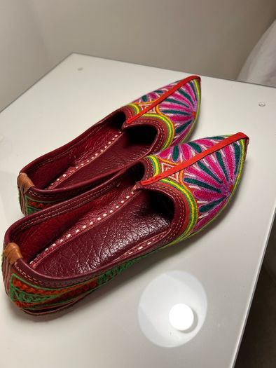 Traditional Handmade Indian Jutti Sandals