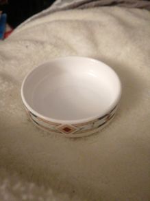 small ceramic dish/ashtray