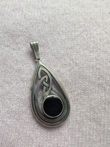 Silver black onix pendant
