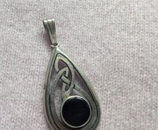 Silver black onix pendant