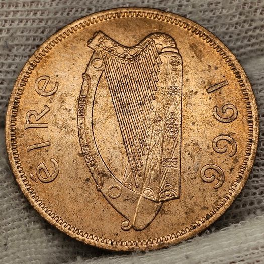 Ireland 1966 1d Penny Uncirculated Red Lustrous Nicer
