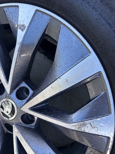 Genuine Skoda Sportline 18" Alloy Wheels