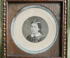 Antique Wooden Decoration Photo Frame