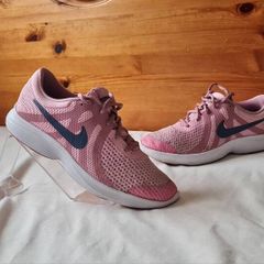 2019 nike revolution 4 pink Size 4.5 eu 37.5 in excellent condition
