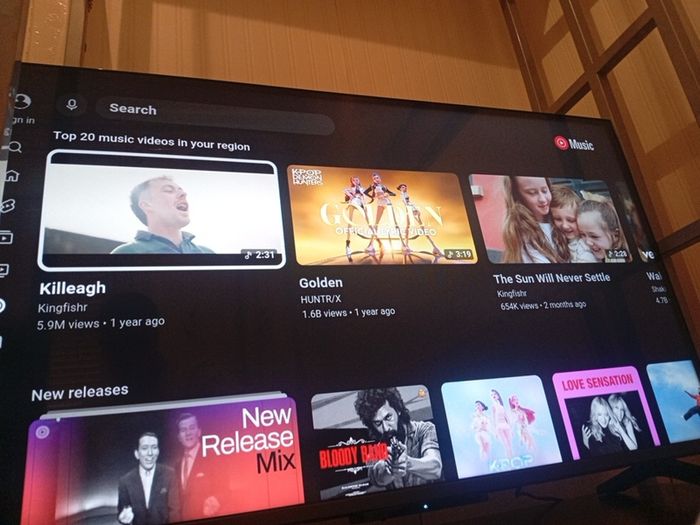 43" Toshiba Smart TV